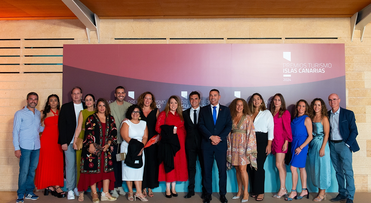 Foto grupal de SPEL Lanzarote, liderado por Oswaldo Betancort, Héctor Fernández y Lorena Miranda