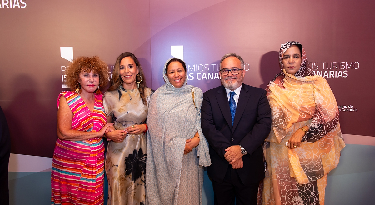 Nardy Barrios, Jessica de León, Fatiha El Kamouri, Ignacio Moll y Mariem Aduffa