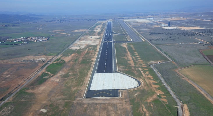 Aeropuerto de Ciudad Real Foto CRIA