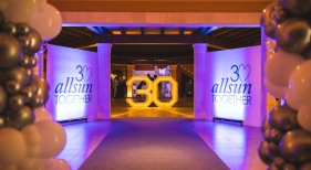 Allsun Hotels celebra su 30 aniversario junto a 300 'Allsun Friends' en Mallorca