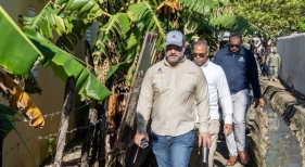 El Ministerio de Medio Ambiente de R. Dominicana ordena el desalojo del área protegida de la bahía Luperón