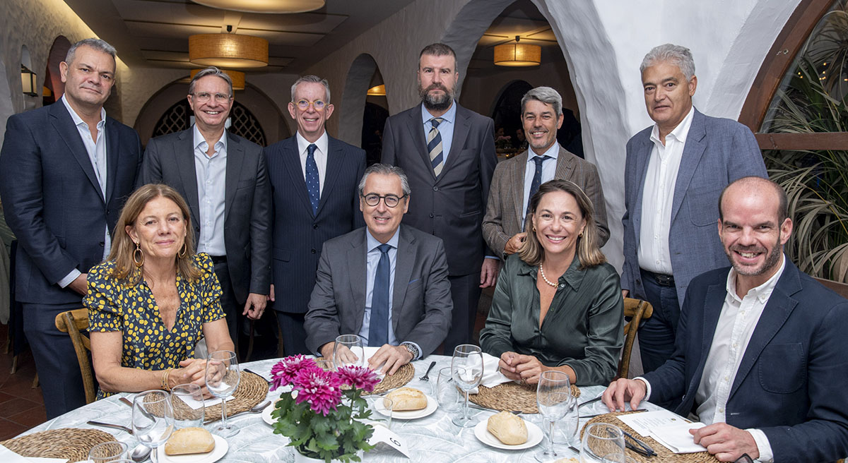 José Guerra, Joaquím Leal, Enrique Luis Larroque, Albert Puig, Alberto Bernabé, José Juan Cruz, Anacha Guerra, Carlos Gimeno, Lidia Cáceres y Domingo Lorenzo