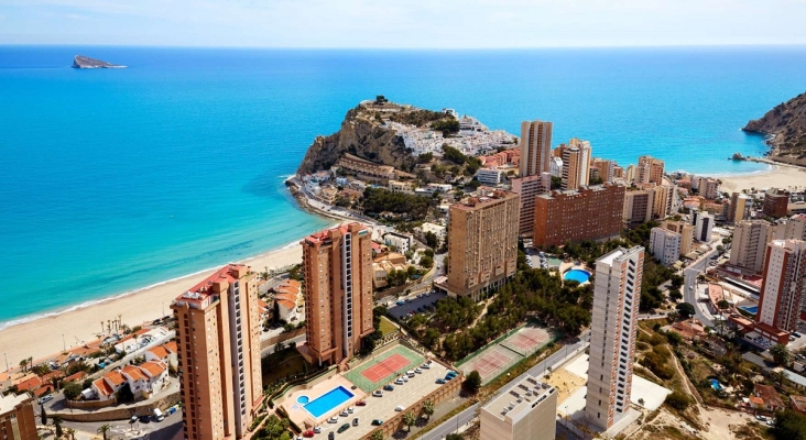 Benidorm (Alicante), ciudad en la que Veolia gestiona el servicio de agua