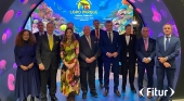 El estand de Grupo Loro Parque fue visitado por el vicepresidente del Gobierno de Canarias y la Consejera de Turismo