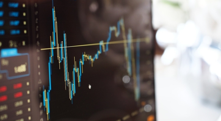 El frenazo en las reservas de verano y las pérdidas en 'Markets+Airline' hunden las acciones de TUI