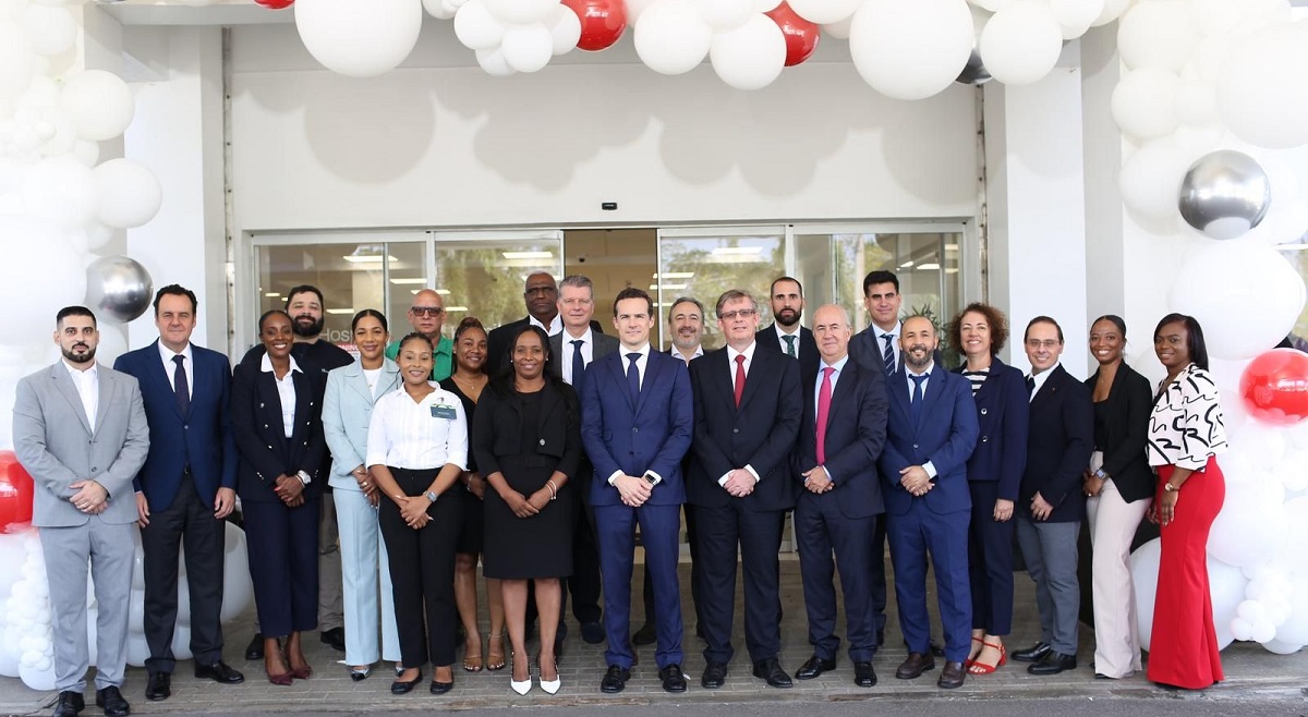 Hospiten inaugura la primera sala de hemodinamia en Jamaica