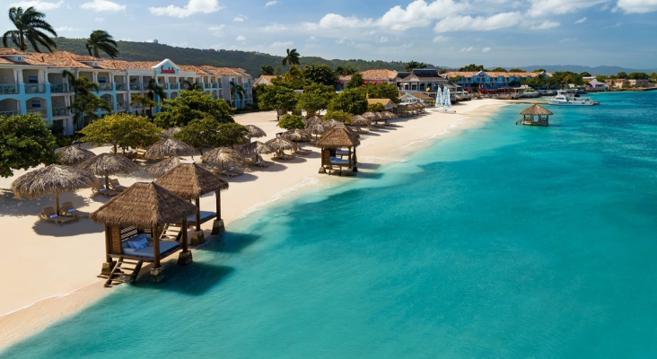 Poco después de anunciar una inversión milmillonaria, Sandals estudia su venta | Foto: Sandals Montego Bay