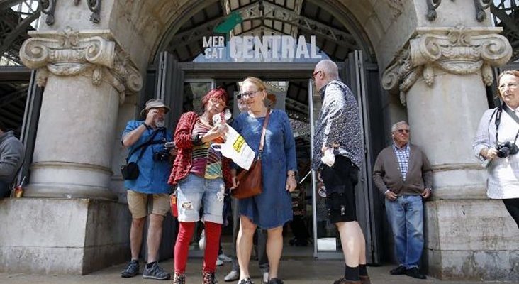 Valencia acusa los síntomas de la masificación turística