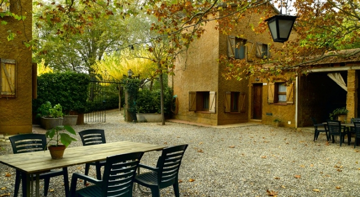 Terraza exterior del Hotel Villa Engracia