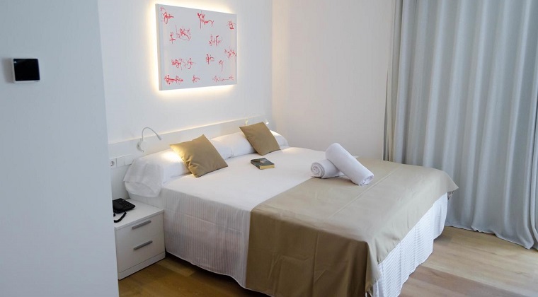 habitacion mij hotels ibiza paraiso