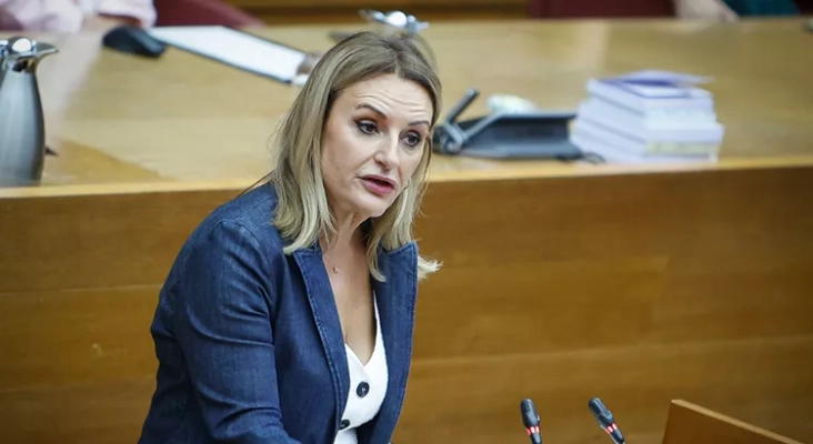 Nuria Montes durante su última intervención en el Parlamento autonómico valenciano | Foto: Generalitat