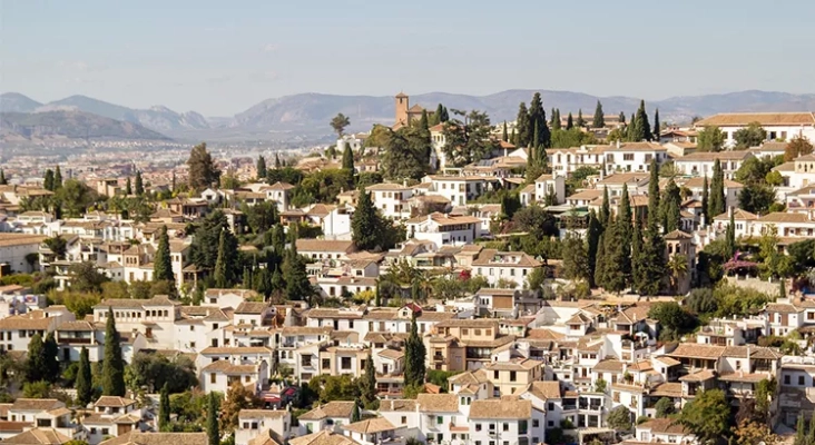 Vista del barrio del Albaicín, en Granada | Foto: Grana Gramers (CC)