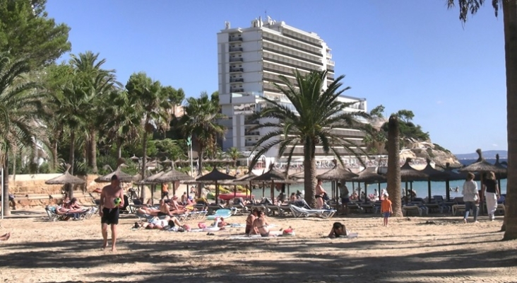 Más de 20 empresas competirán por los servicios de playas y calas de Calvià (Mallorca)