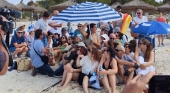 Los mallorquines 'ocupan' las playas en protesta por la saturación turística | Foto: Mallorca Platja Tour