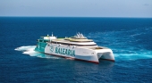 El barco Margarita Salas de Baleària.